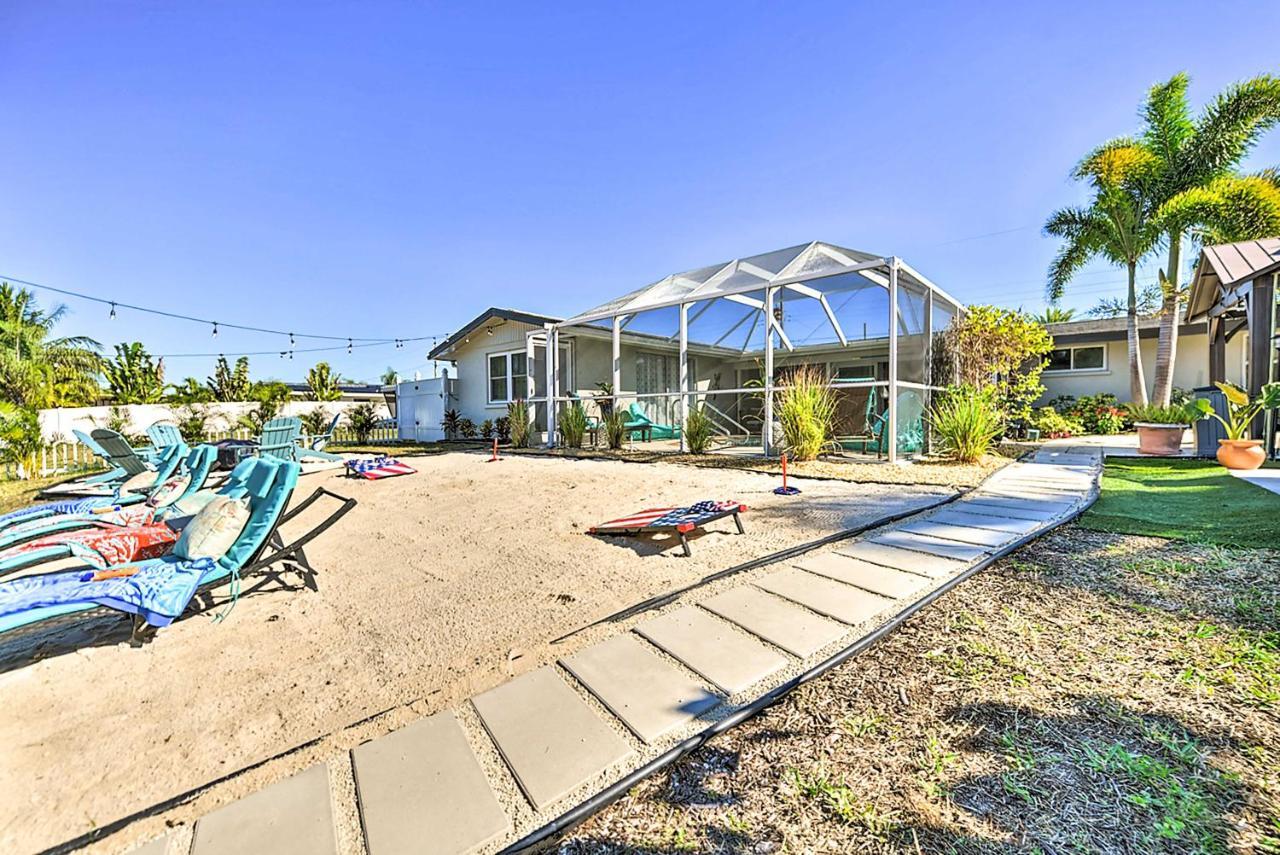 Waterfront Bradenton Home Heated Pool And Fire Pit Exterior photo